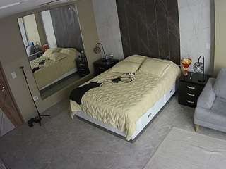 voyeurcam-casa-salsa-bedroom-4