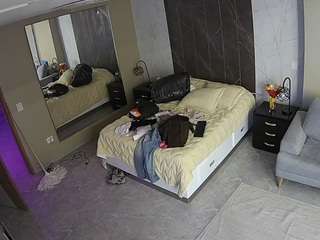 voyeurcam-casa-salsa-bedroom-4