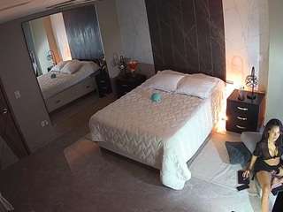 voyeurcam-casa-salsa-bedroom-4