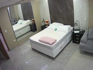 voyeurcam-casa-salsa-bedroom-4