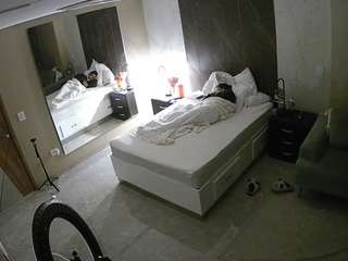 voyeurcam-casa-salsa-bedroom-4