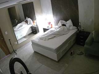voyeurcam-casa-salsa-bedroom-4