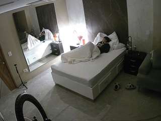voyeurcam-casa-salsa-bedroom-4