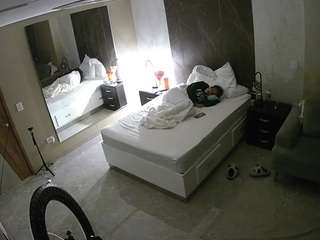 voyeurcam-casa-salsa-bedroom-4