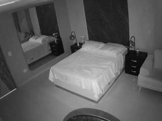 voyeurcam-casa-s... Live Webcam on CamSoda