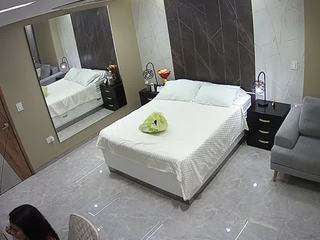 voyeurcam-casa-salsa-bedroom-4