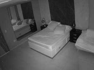voyeurcam-casa-salsa-bedroom-4