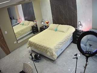 voyeurcam-casa-salsa-bedroom-4