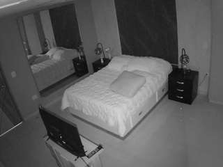 voyeurcam-casa-salsa-bedroom-4