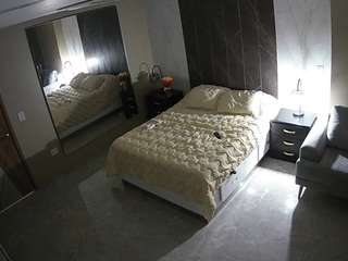 voyeurcam-casa-salsa-bedroom-4 live cam profile