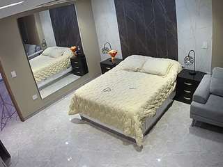voyeurcam-casa-salsa-bedroom-4