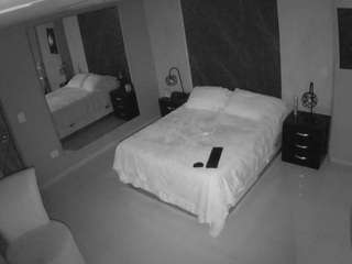 voyeurcam-casa-salsa-bedroom-4
