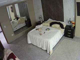 voyeurcam-casa-salsa-bedroom-4