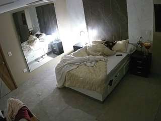 voyeurcam-casa-salsa-bedroom-4