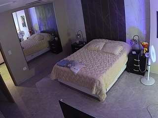 voyeurcam-casa-salsa-bedroom-4