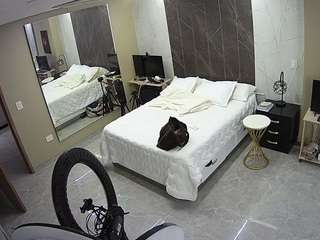 voyeurcam-casa-salsa-bedroom-4