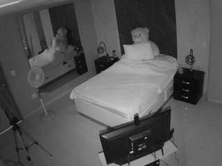 voyeurcam-casa-salsa-bedroom-4