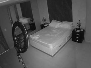 voyeurcam-casa-salsa-bedroom-4