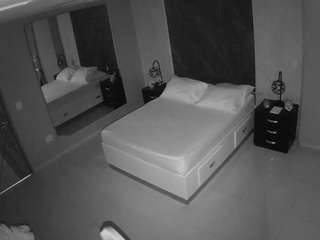 voyeurcam-casa-salsa-bedroom-4
