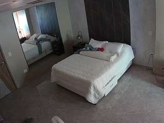voyeurcam-casa-salsa-bedroom-4