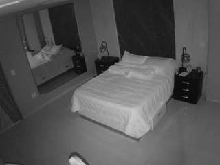 voyeurcam-casa-salsa-bedroom-4