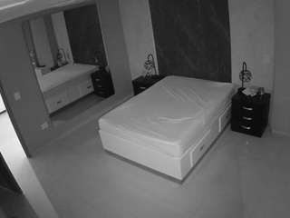 voyeurcam-casa-salsa-bedroom-4