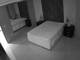 voyeurcam-casa-salsa-bedroom-4