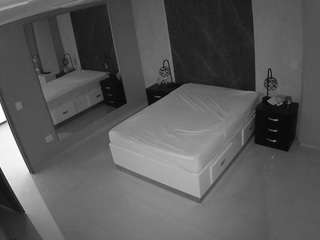 voyeurcam-casa-salsa-bedroom-4