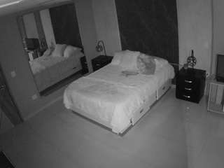 voyeurcam-casa-salsa-bedroom-4