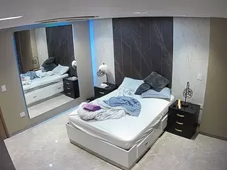 Casa Salsa Bedroom 4's Live Sex Cam Show