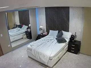 Casa Salsa Bedroom 4's Live Sex Cam Show