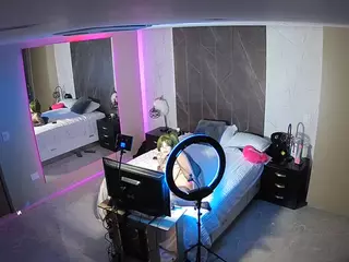 Casa Salsa Bedroom 4's Live Sex Cam Show