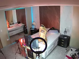 Casa Salsa Bedroom 4's Live Sex Cam Show