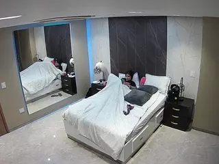 Casa Salsa Bedroom 4's Live Sex Cam Show