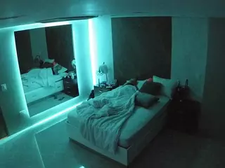 Casa Salsa Bedroom 4's Live Sex Cam Show