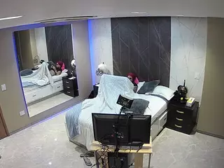 Casa Salsa Bedroom 4's Live Sex Cam Show