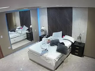 Casa Salsa Bedroom 4's Live Sex Cam Show