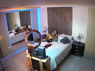 Casa Salsa Bedroom 4's Live Sex Cam Show