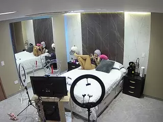 Casa Salsa Bedroom 4's Live Sex Cam Show