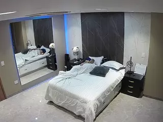 Casa Salsa Bedroom 4's Live Sex Cam Show