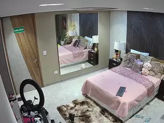 Casa Salsa Bedroom 4's Live Sex Cam Show