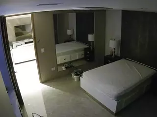 Casa Salsa Bedroom 4's Live Sex Cam Show
