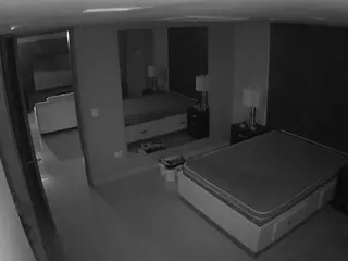 Casa Salsa Bedroom 4's Live Sex Cam Show