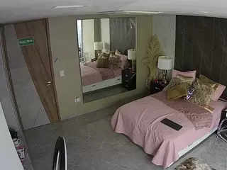 Casa Salsa Bedroom 4's Live Sex Cam Show
