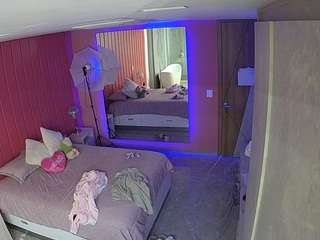 camsoda voyeurcam-casa-salsa-bedroom-5