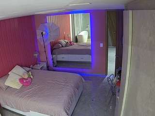 camsoda voyeurcam-casa-salsa-bedroom-5