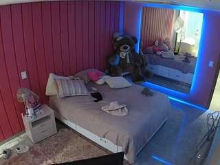 Passionforkiss camsoda voyeurcam-casa-salsa-bedroom-5