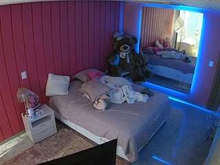 voyeurcam-casa-salsa-bedroom-5 camsoda 1 On 1 Chat Room 