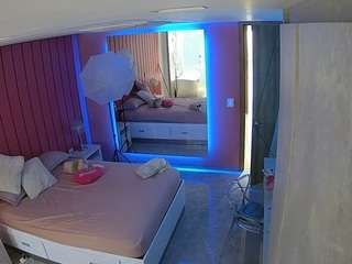 camsoda voyeurcam-casa-salsa-bedroom-5