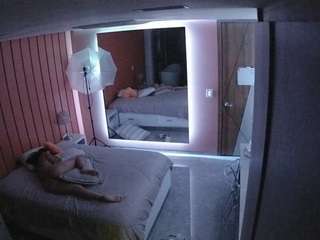 camsoda voyeurcam-casa-salsa-bedroom-5